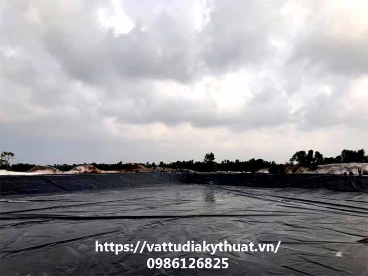 Dự án thi công màng HDPE cho hhoof chứa nước tại Phong Điền, Huế