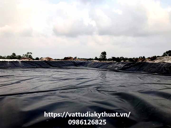 Hoàn tất công tác thi công màng HDPE cho hồ chứa nước tại Phong Điền, Huế