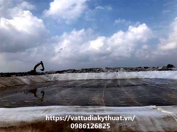 Thực hiện dự án thi công màng HDPE cho hồ chứa nước tại Phong Điền , Huế