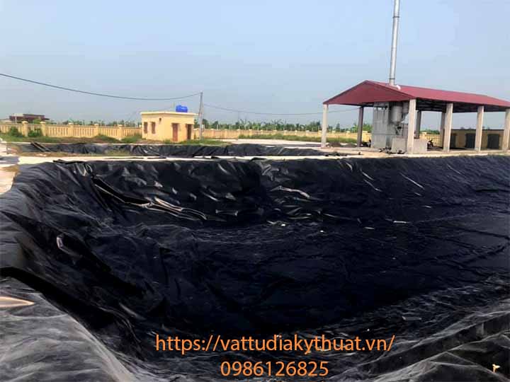 Hoàn thành công tác thi công màng HDPE hố chôn lấp rác thải tại Nam Định đúng tiến độ