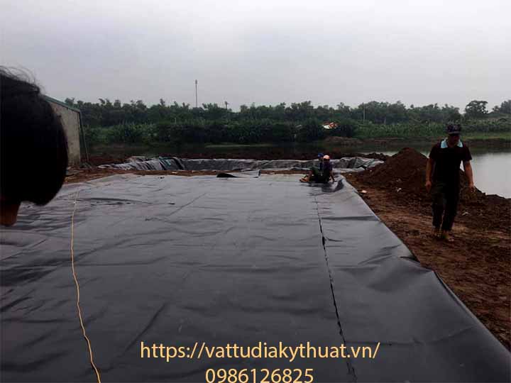 Thi công màng chống thấm, bạt HDPE lót hồ nuôi cá tại Duy Tiên, Hà Nam