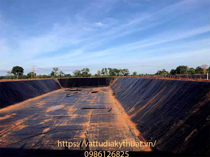 Liên hệ công ty Phú sơn nhận báo giá màng bạt nhựa HDPE lót ao hồ tại Hà nam