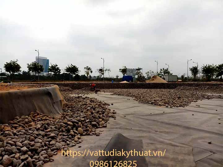 Công trình thi công màng HDPE hồ cảnh quan tại quận Liên Chiểu, Đà nẵng