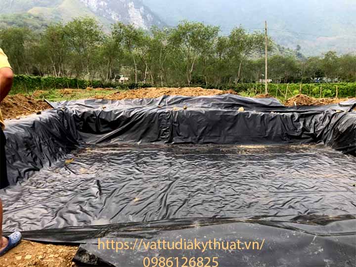 Hoàn thành công tác thi công bạt lót hồ tại Điện Biên Hoàn thành và bàn giao công trình thi công bạt lót hồ trữ nước tưới tại Mường Ảng, Điện Biên