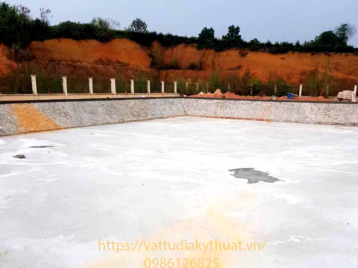 Vải địa kết hợp với màng HDPE lót hồ xử lý nước thải công nghiệp tại Tuyên Quang