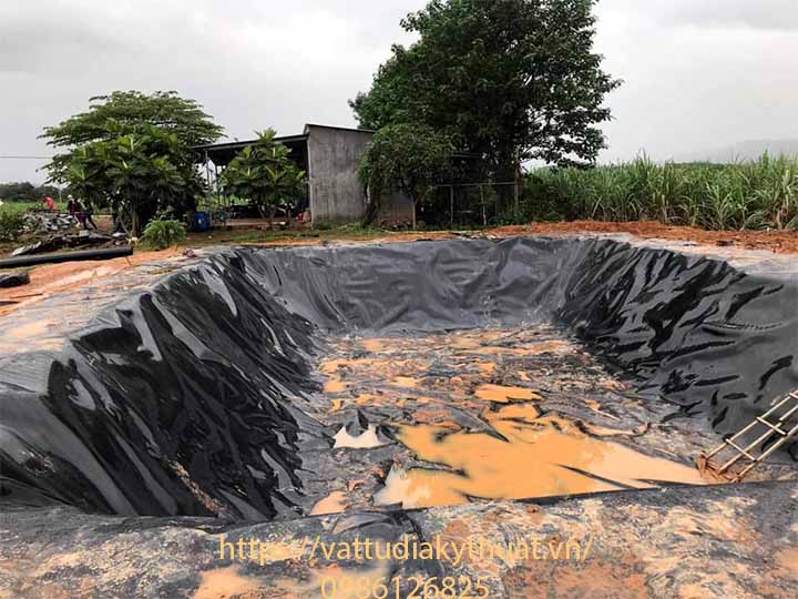Công ty Phú Sơn cung cấp và thi công màng chống thấm HDPE làm hồ nuôi cá tại Khánh Hòa