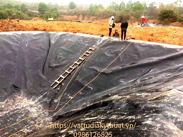 Cung cấp và thi công màng chống thấm HDPE, bạt lót ao hồ uy tín tại Phú thọ