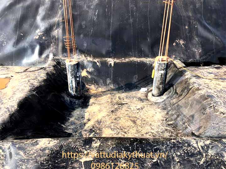 Một góc công trình thi công hồ chứa và xử lý nước thải bằng màng bạt nhựa HDPE tại bỉm sơn, thanh Hóa