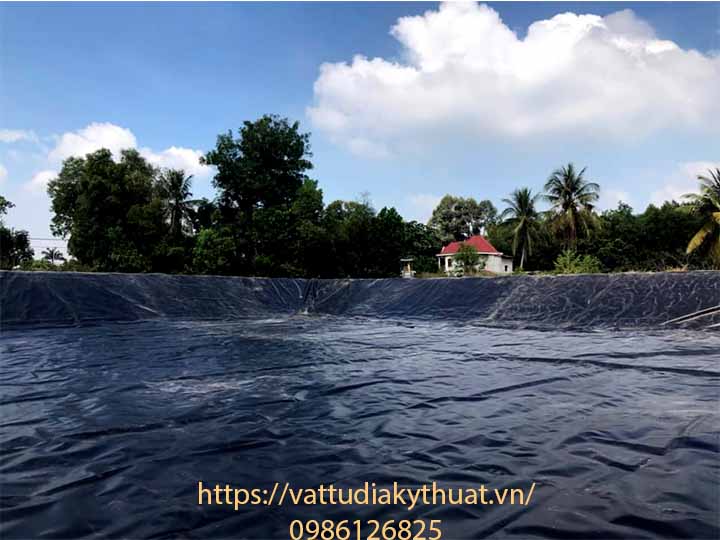 Công trình hồ chứa nước lót màng chống thấm HDPE 1mm tại Gia Lai được thi công đảm bảo kỹ thuật 