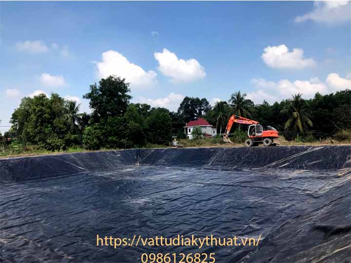 Liên hệ công ty Phú sơn để được tư vấn cung cấp và thi công màng chống thấm HDPE, bạt lót hồ tại Gia Lai
