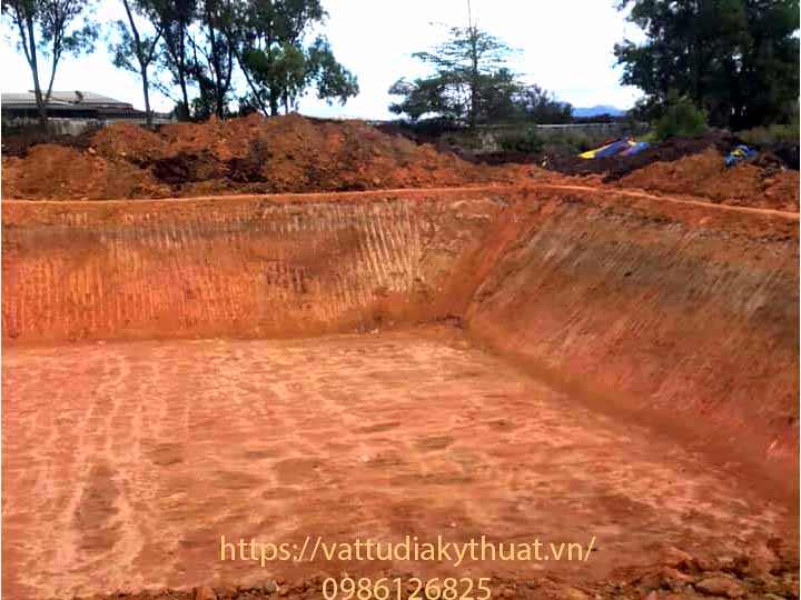 Khu vực thi công lót màng chống thấm HDPE 1.5mm tại Kon tum do công ty Phú sơn thực hiện