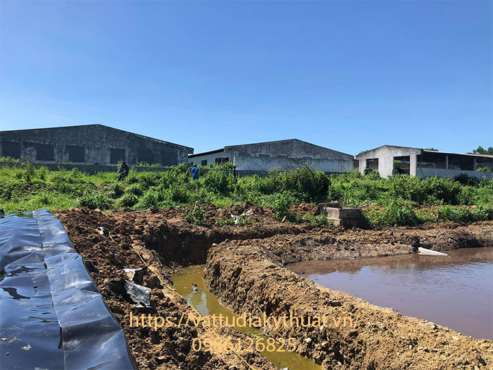 Chuẩn bị thực hiện thi công màng chống thấm HDPE lót hệ thống biogas tại tỉnh bình Dương