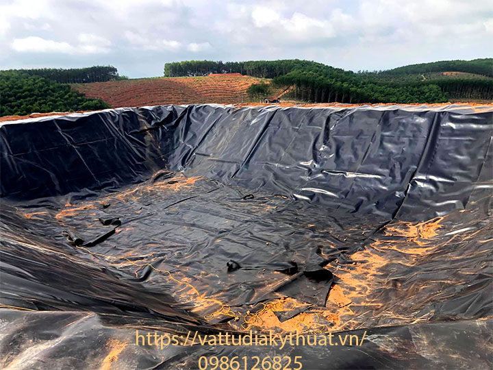 uCoong ty Phú Sơn cung cấp và thi công bạt lót hồ chứa nước tưới tại Gia Lai đảm bảo chất lượng, báo giá cạnh tranh