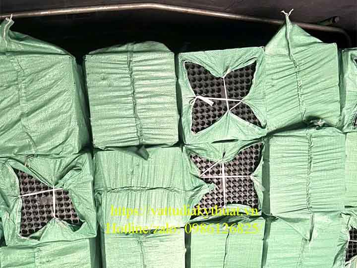 vi-nhua-thoat-nuoc-500x500x30mm