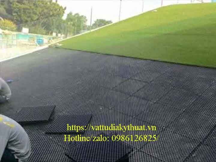 tam-vi-nhua-thoat-nuoc-500x300x30mm